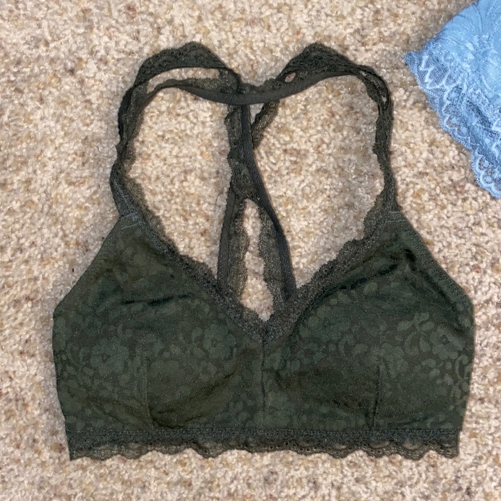Gilly Hicks Bralettes - Picture 3 of 4